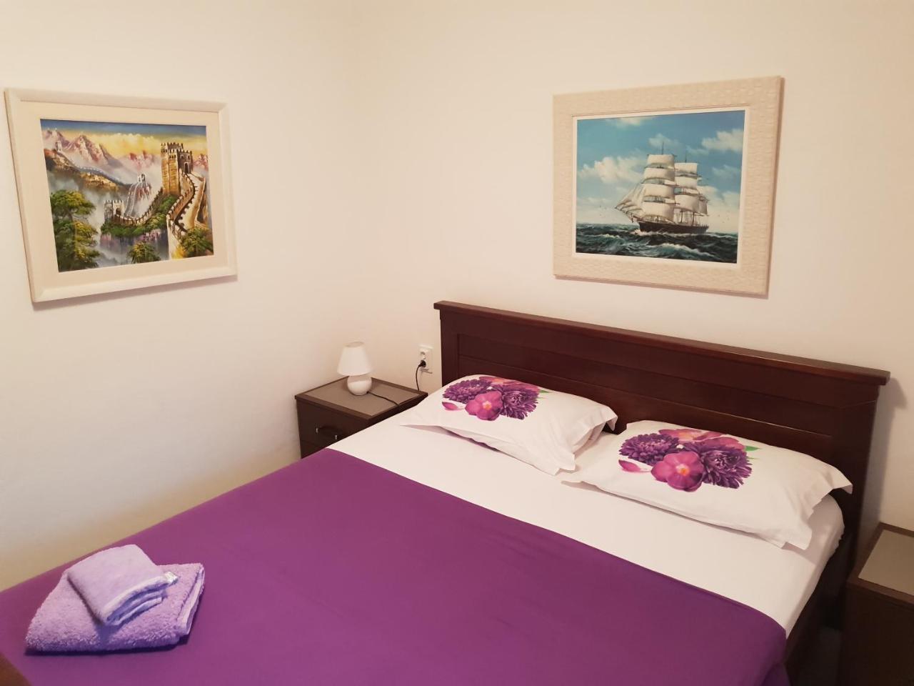 Badza Apartment Kotor Bagian luar foto